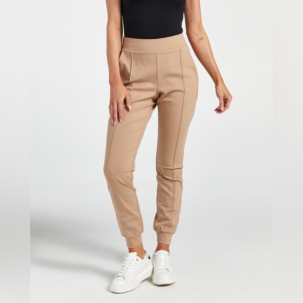 BYLT Basics Women Elite+ Pintuck Jogger Dune